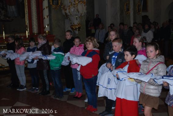 Sanktuarium Markowice - Pierwsza spowiedź i poświęcenie szat dzieci komunijnych 