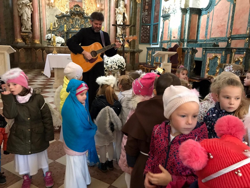 Sanktuarium Markowice - Orszak Wszystkich Świętych 